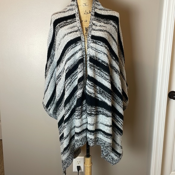 Mossimo Supply Co. Sweaters - Mossimo Knit sweater XL